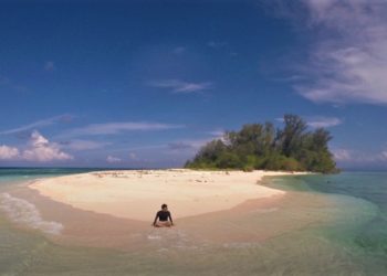Pulau Saponda Laut, Pulau Surga Tak Berpenghuni di Sulawesi Tenggara